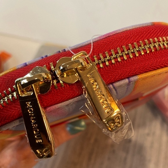 Monarque~NWT~Vivid~Georgia O’Keeffe Art~Red Canna~Crossbody Bag & Eyeglass Case - Picture 14 of 14